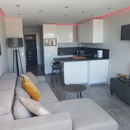 Luxury Port Ambonne Village Naturiste * Agde