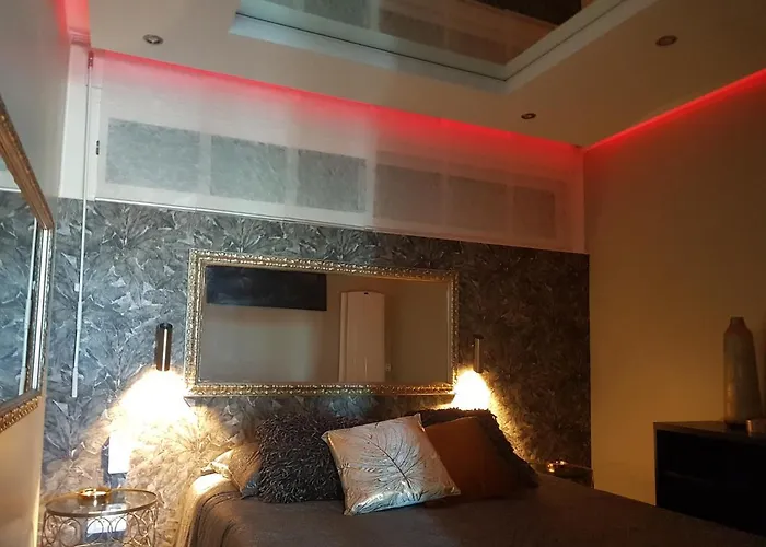 Luxury Port Ambonne Village Naturiste Apartament