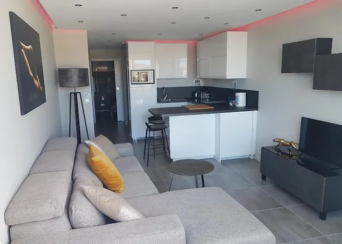 Luxury Port Ambonne Village Naturiste * アグド