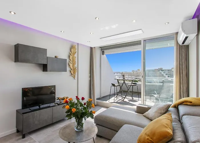 Luxury Port Ambonne Village Naturiste * Agde